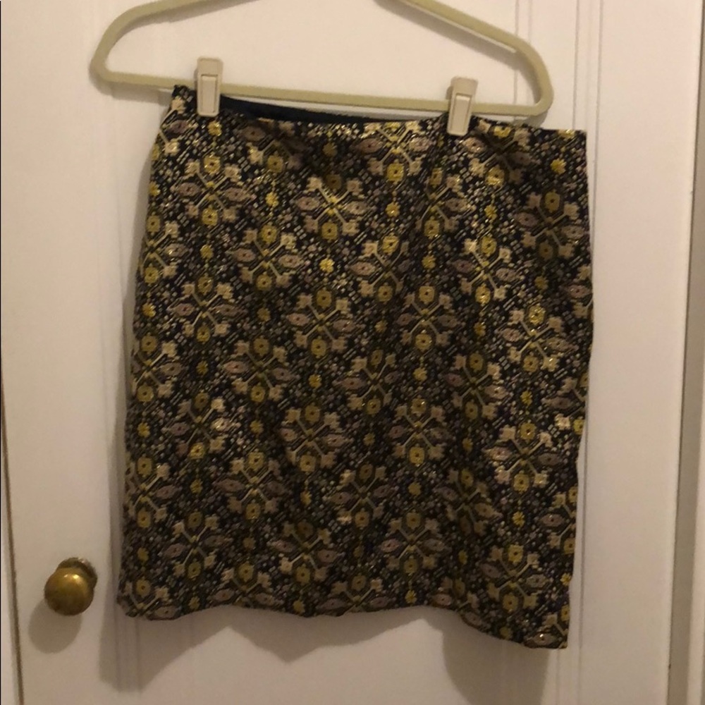 JMcLaughlin black and gold skirt size 12